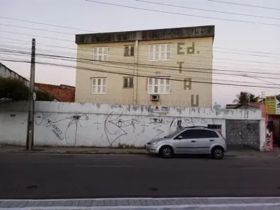 Apartamento com 2 Quartos para alugar, 95m² no Jacarecanga, Fortaleza