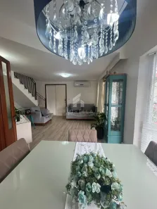 Casa com 4 Quartos à venda, 218m² no Canto, Florianópolis
