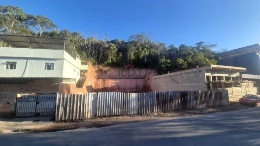 Lote/Terreno à venda, 600m² no Grama, Juiz de Fora