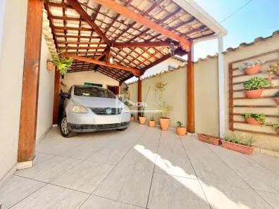 Casa com 2 Quartos à venda, 106m² no Copacabana, Belo Horizonte