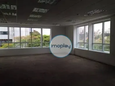 Sala Comercial para alugar, 136m² no Cidade Monções, São Paulo