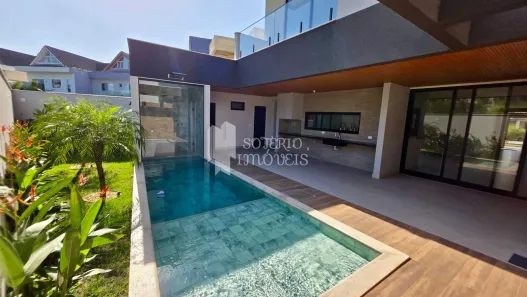 Casa de Condomínio com 5 Quartos à venda, 440m² no Recreio dos Bandeirantes, Rio de Janeiro