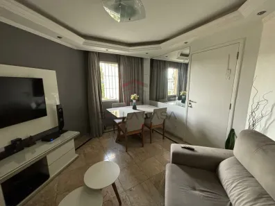 Apartamento com 2 Quartos à venda, 52m² no Sítio Pinheirinho, São Paulo