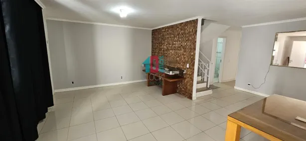 Casa de Condomínio com 5 Quartos à venda, 226m² no Recreio dos Bandeirantes, Rio de Janeiro