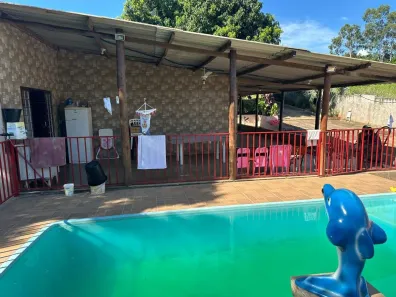 Fazenda/Sítio com 4 Quartos à venda, 200m² no Álvares Machado, Álvares Machado