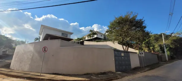 Casa com 3 Quartos à venda, 317m² no Bom Pastor, Juiz de Fora