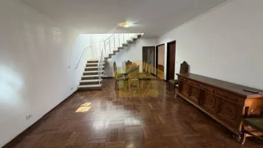 Sobrado com 5 Quartos para alugar, 260m² no Parque Jabaquara, São Paulo