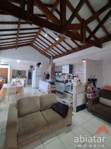 Sobrado com 4 Quartos à venda, 220m² no Jardim Santa Terezinha, Taboão da Serra