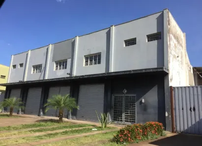 Galpão/Depósito/Armazém à venda, 600m² no Jardim Cambuí, Franca