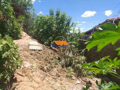 Lote/Terreno à venda, 400m² no Alto Caiçaras, Belo Horizonte