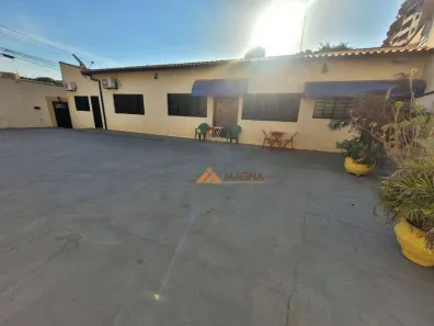 Casa com 8 Quartos para alugar, 202m² no Nova Ribeirânia, Ribeirão Preto