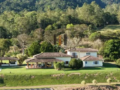 Fazenda/Sítio com 4 Quartos à venda, 1000m² no Engenheiro Passos, Resende