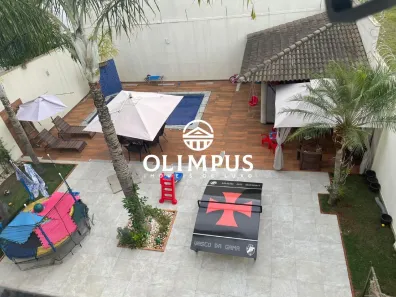 Casa com 4 Quartos à venda, 250m² no Jardim Colina, Uberlândia