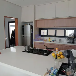 Sobrado com 3 Quartos à venda, 214m² no Condomínio Residencial Fogaça, Jacareí