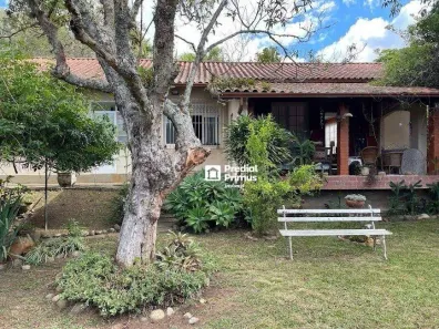Casa de Condomínio com 4 Quartos à venda, 217m² no Cascatinha, Nova Friburgo