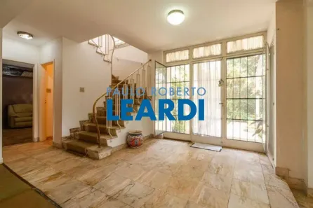 Sobrado com 4 Quartos à venda, 540m² no Perdizes, São Paulo