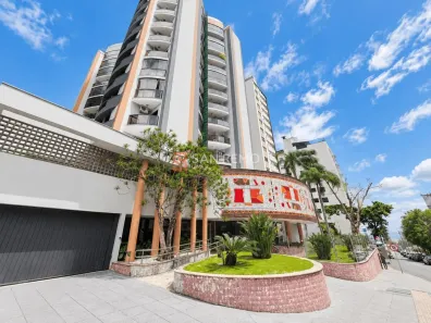 Apartamento com 3 Quartos para alugar, 143m² no Centro, Florianópolis
