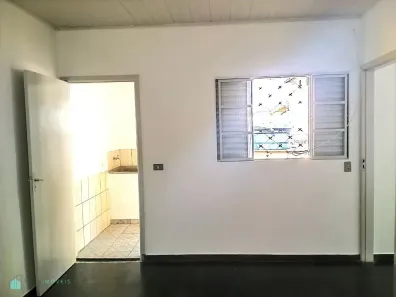 Casa com 1 Quarto para alugar, 10m² no Vila Cruz das Almas, São Paulo