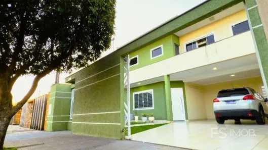 Sobrado com 4 Quartos à venda, 204m² no São Pedro, Londrina