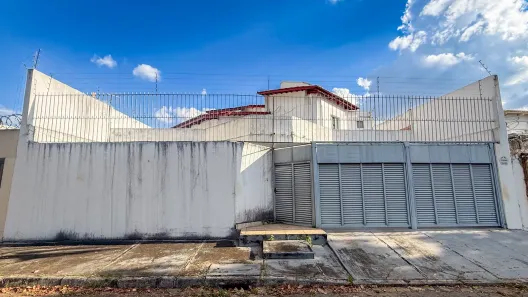 com 5 Quartos para alugar, 444m² no Setor Sul, Goiânia