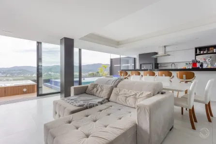 Casa com 4 Quartos à venda, 287m² no Trindade, Florianópolis