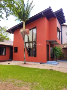 Casa com 2 Quartos para alugar, 195m² no Rio Tavares, Florianópolis