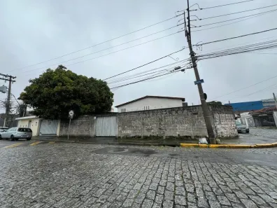 Sobrado com 2 Quartos à venda, 127m² no Vila Mogilar, Mogi das Cruzes