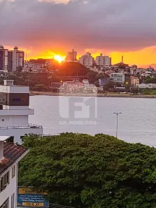 Apartamento com 3 Quartos à venda, 90m² no Centro, Florianópolis