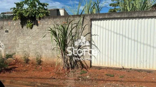 Lote/Terreno à venda, 300m² no Novo Mundo, Uberlândia