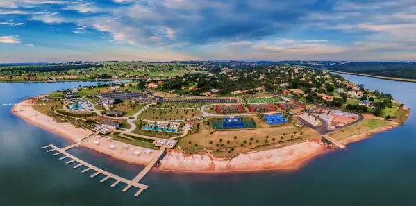 Lote/Terreno à venda, 450m² no Setor Marina, Paranapanema