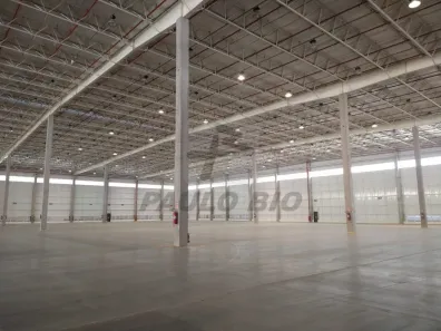 Galpão/Depósito/Armazém para alugar, 8180m² no Pataxós, Embu das Artes