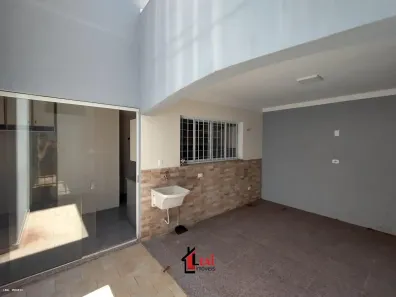 Casa com 3 Quartos à venda, 330m² no Parque São Judas Tadeu, Presidente Prudente