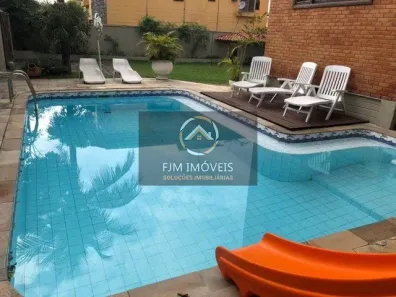 Casa com 4 Quartos à venda, 485m² no Camboinhas, Niterói