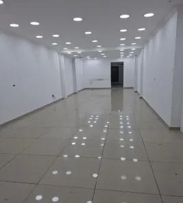 Galpão/Depósito/Armazém para alugar, 180m² no Santo Amaro, São Paulo
