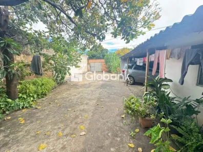 Casa com 2 Quartos à venda, 70m² no Maracanã, Montes Claros