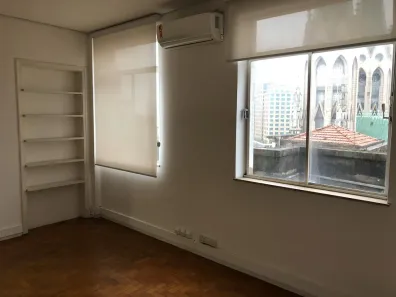 Sala Comercial à venda, 70m² no Sé, São Paulo