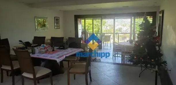 Casa de Condomínio com 3 Quartos à venda, 350m² no Piratininga, Niterói