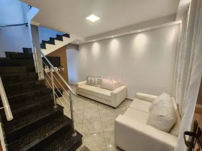 Sobrado com 4 Quartos à venda, 220m² no Cidade Patriarca, São Paulo