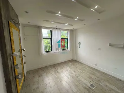 Sala Comercial à venda, 28m² no Recreio dos Bandeirantes, Rio de Janeiro