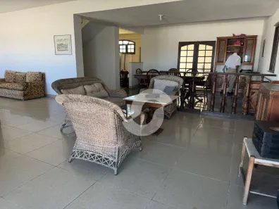 Casa com 7 Quartos à venda, 454m² no Piratininga, Niterói