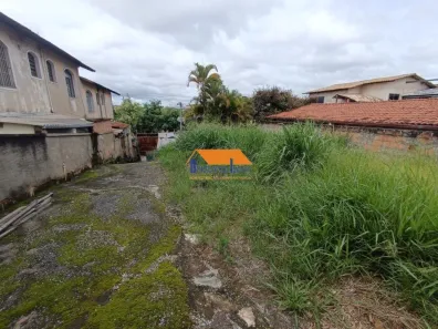 Lote/Terreno à venda, 489m² no Cachoeirinha, Belo Horizonte