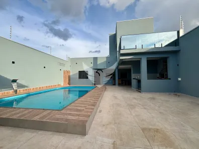 Casa com 3 Quartos à venda, 236m² no Aponiã, Porto Velho