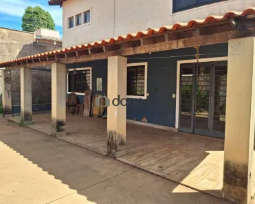 Casa com 5 Quartos à venda, 297m² no Irmãos Soares, Uberaba