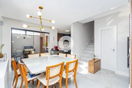 Sobrado com 3 Quartos à venda, 132m² no Boa Vista, Curitiba