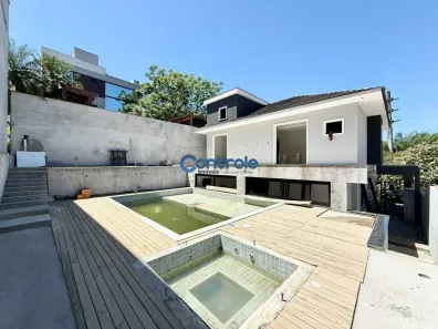 Casa de Condomínio com 4 Quartos à venda, 350m² no Pedra Branca, Palhoça