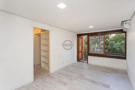 Apartamento com 2 Quartos para venda ou aluguel, 54m² no Tristeza, Porto Alegre