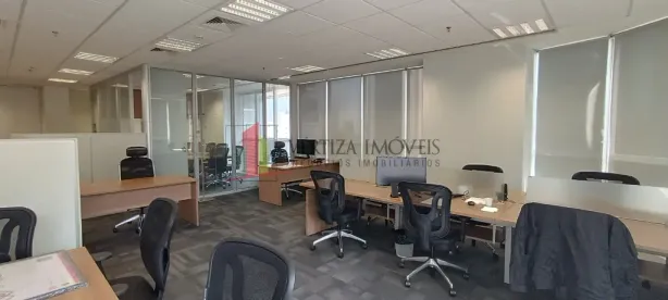 Sala Comercial para alugar, 130m² no Cidade Monções, São Paulo
