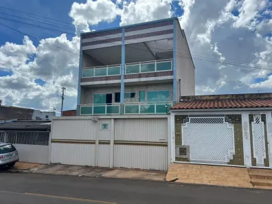 Sobrado com 4 Quartos à venda, 250m² no Samambaia Norte, Brasília