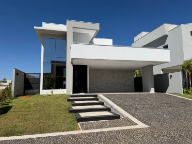 Casa com 3 Quartos para alugar, 211m² no Plano Diretor Sul, Palmas