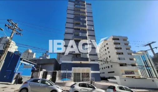 Apartamento com 3 Quartos para alugar, 100m² no Centro, Florianópolis